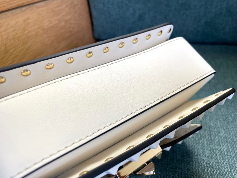 Amelia's Bag Gallery - VEL Bags - 100