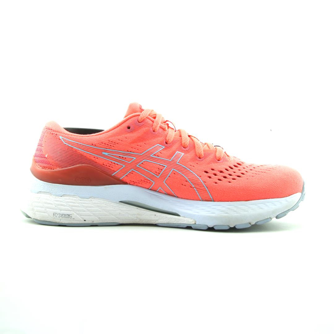ASICS GEL KAYANO 28