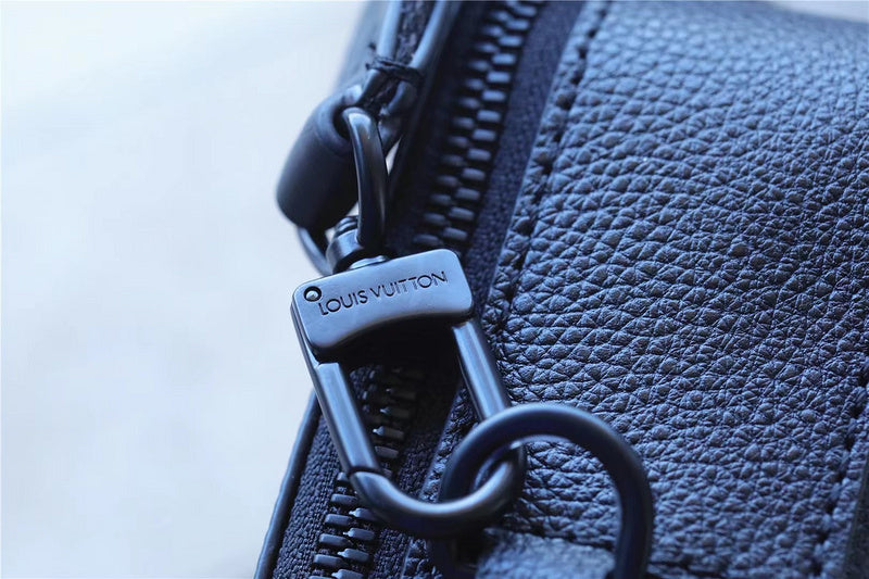Fan Fashion Lu-Vi bags - 9971