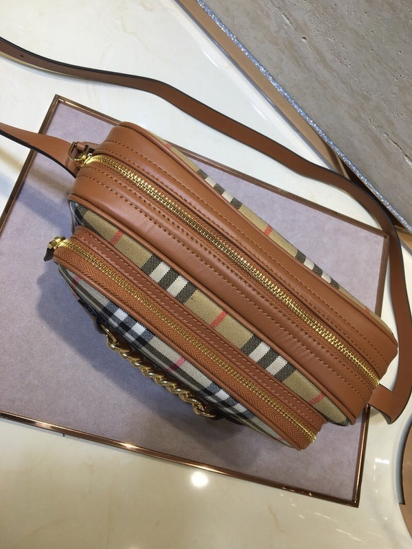 Burberry Bags - Bagsattire   372