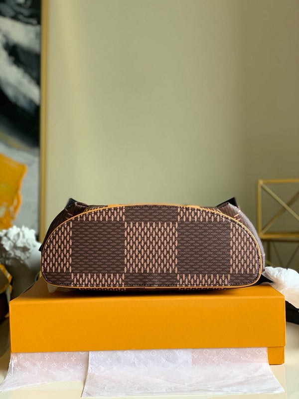Fan Fashion Lu-Vi bags - 17783