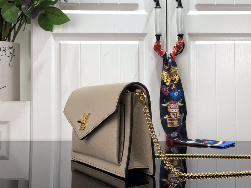 Fashion Lu-Vi bags - 3557