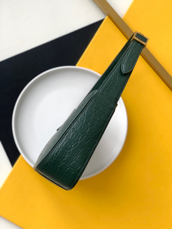 Amelia - YSL Bag - 4124