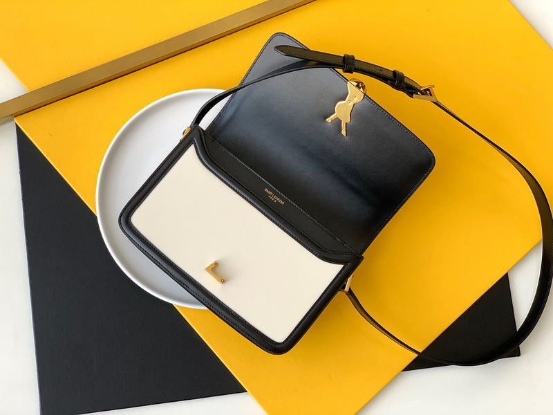 Amelia - YSL Bag - 4110