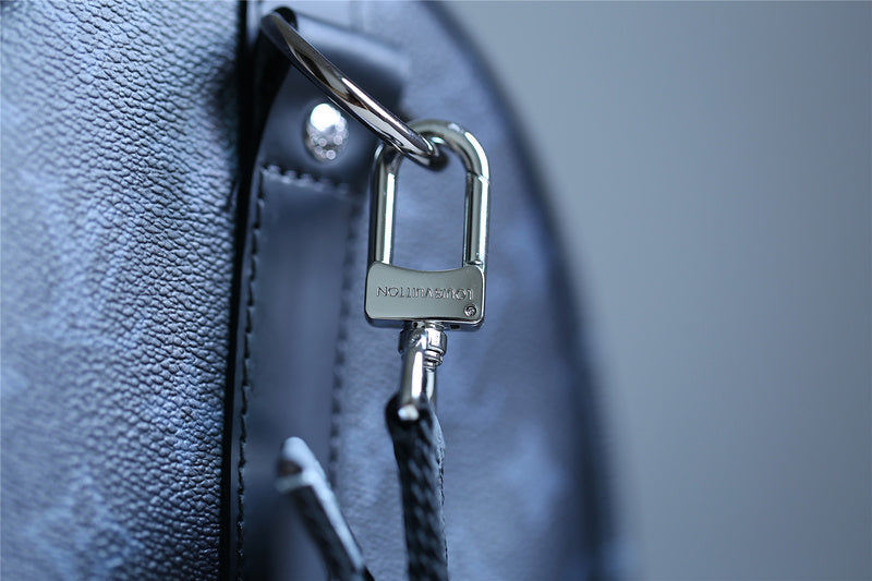 Fan Fashion Lu-Vi bags - 9449