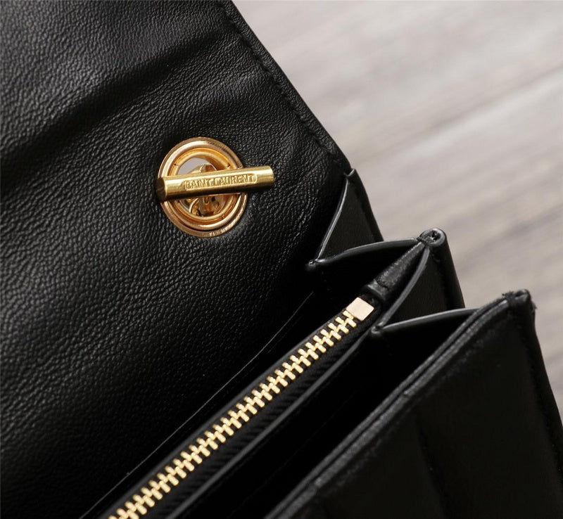 Amelia - YSL Bag - 2899