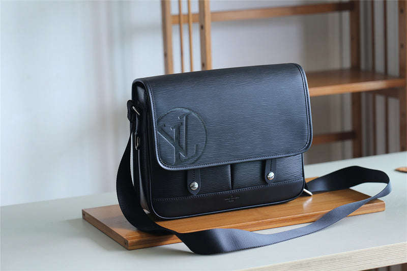 Fan Fashion Lu-Vi bags - 10465