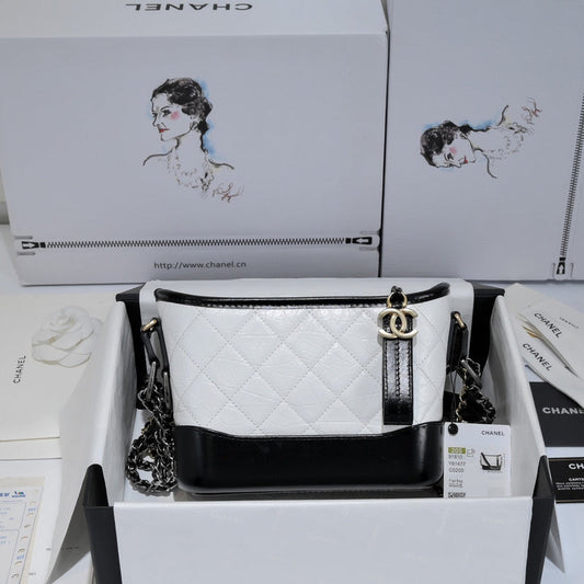 Amelia - CHL Bags - 2006
