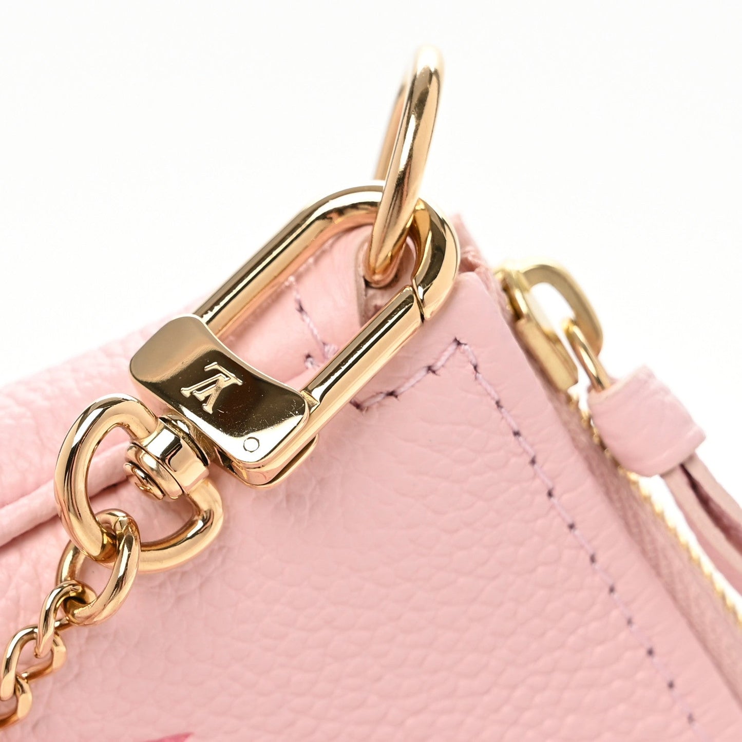 Louis Vuitton Empreinte Monogram Giant By The Pool Mini Pochette Accessories Bouton De Rose