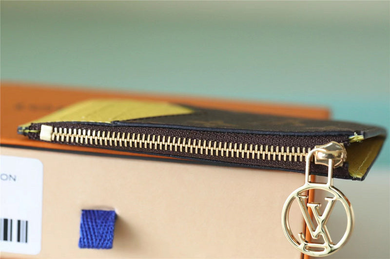 Fan Fashion Lu-Vi bags - 8776