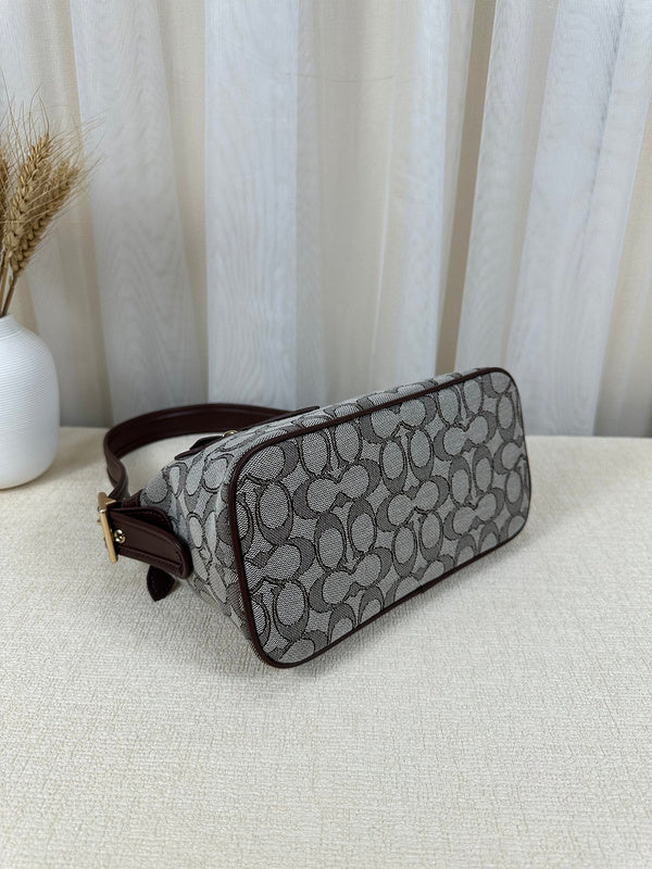 Amelia-i CAH Bags - 106
