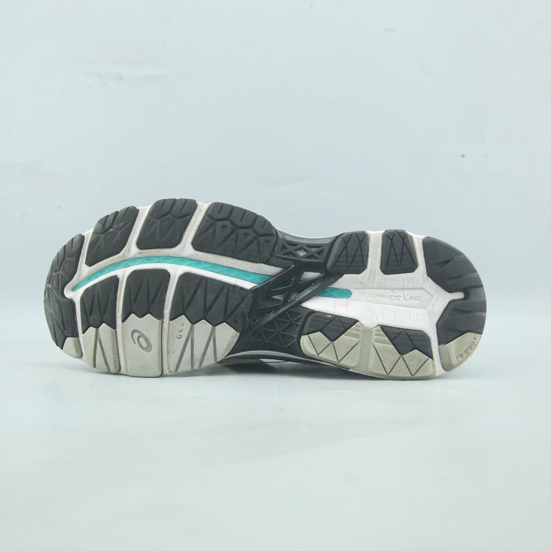 ASICS GEL KAYANO 24