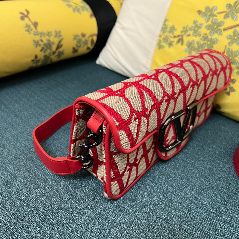 Amelia's Bag Gallery - VEL Bags - 404