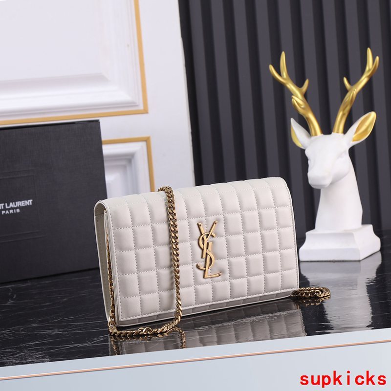 Amelia- Mix Wallets - 778