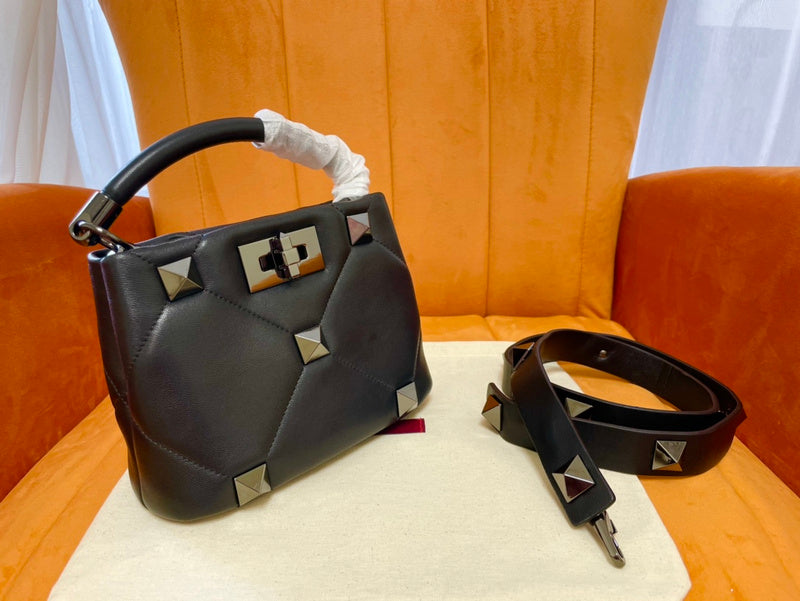 VAL LUXURY BAGS - FOR FASHION LOVERS  AFFORDABLE LUXURY BAGS- 1523