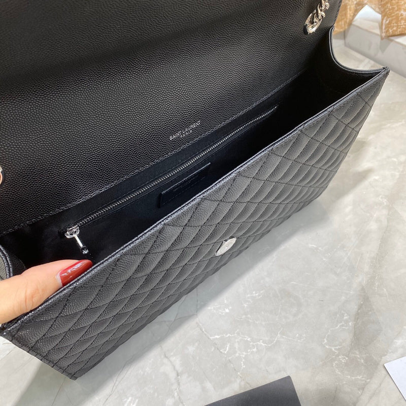 Amelia - YSL Bag - 4037