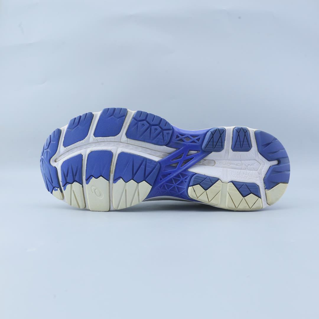 ASICS GEL KAYANO 24