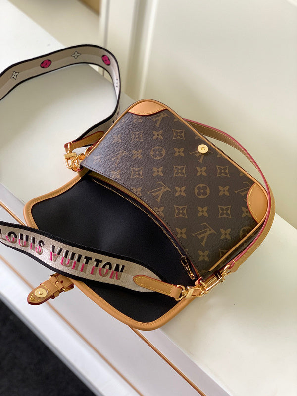 Amelia's Bag Gallery - LOV Bags - 844