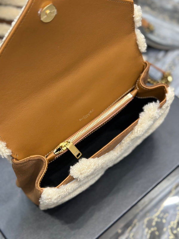 Amelia - YSL Bag - 3919
