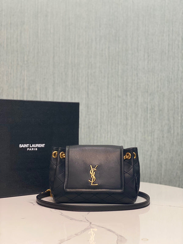 Amelia - YSL Bag - 2069