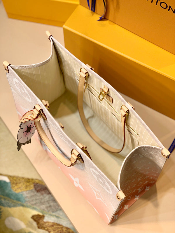 Fan Fashion Lu-Vi bags - 17589