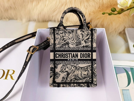 Amelia- DYOR FASHION BAGS - 2068