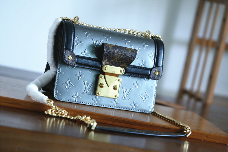 Amelia - LOV Lady Bags - 1805