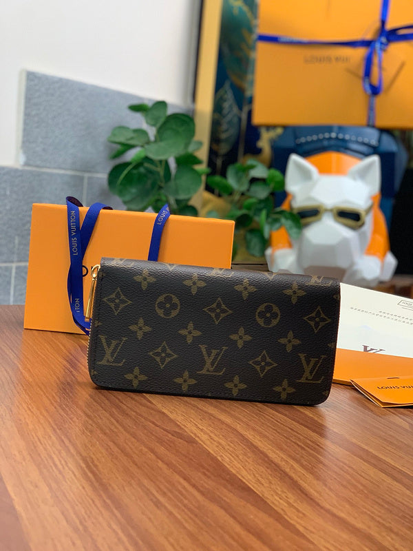 Amelia- LOV  Luxury  Wallets - 557