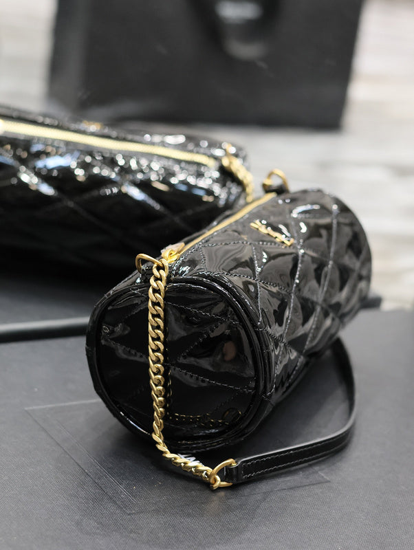 Amelia - YSL Bag - 1852