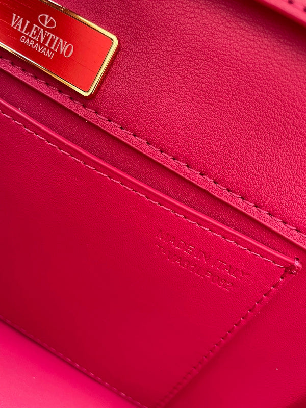 Amelia's Bag Gallery - VEL Bags - 160