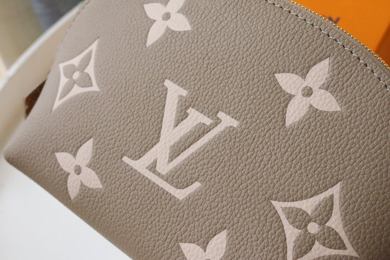 Fan Fashion Lu-Vi bags - 17374