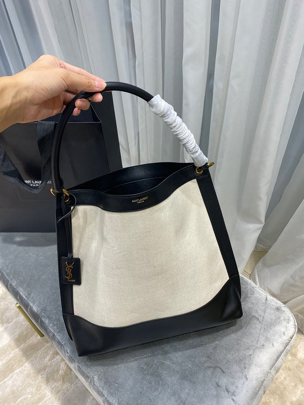 Amelia - YSL Bag - 4114