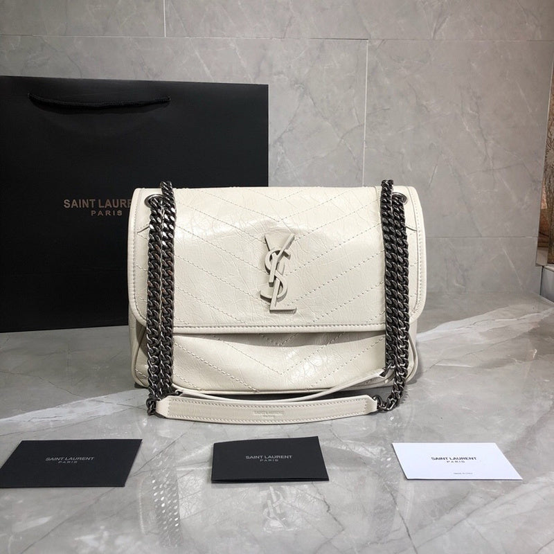 Amelia - YSL Bag - 4050