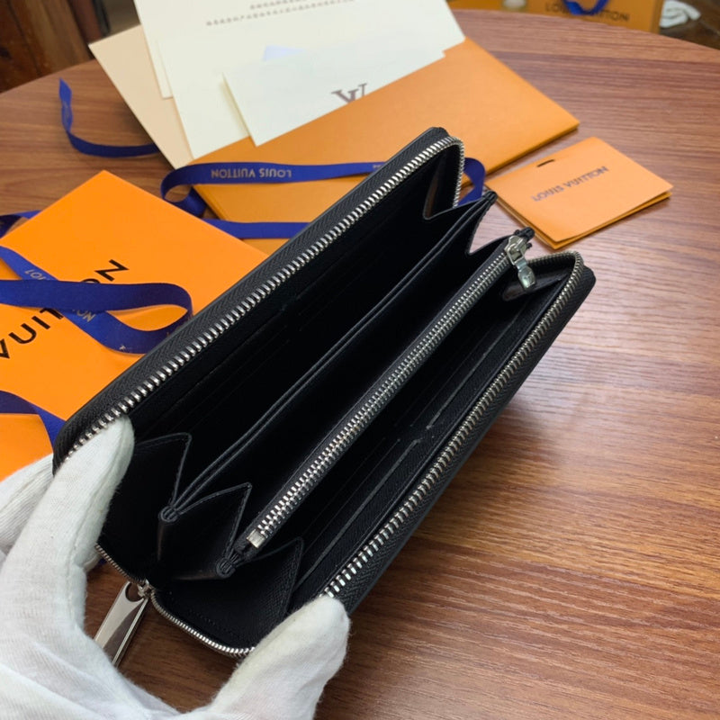 Amelia- LOV  Luxury  Wallets - 566