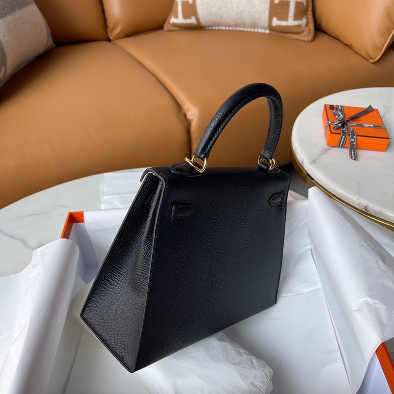 Amelia - HMS Bags - 1530