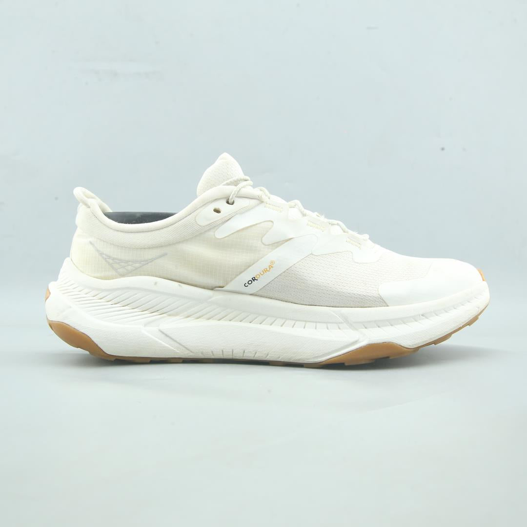 HOKA ONE ONE TRANSPORT