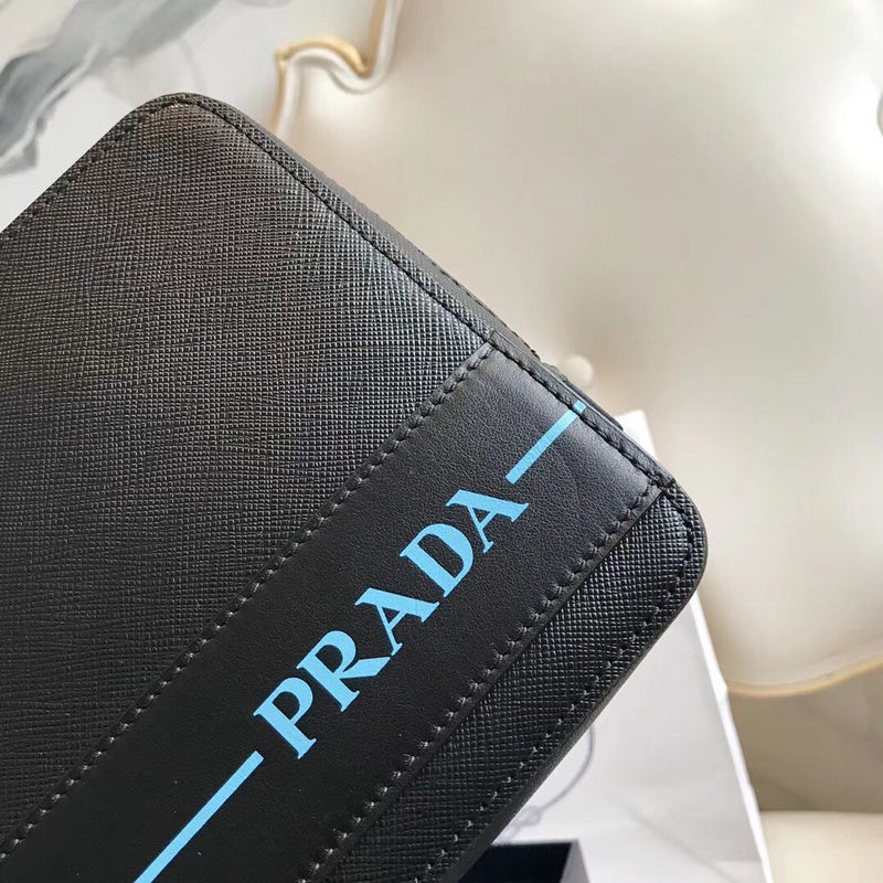Amelia - PD Wallets - 017