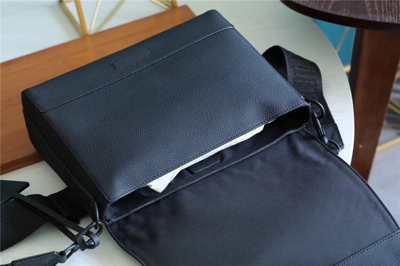 Fan Fashion Lu-Vi bags - 10294