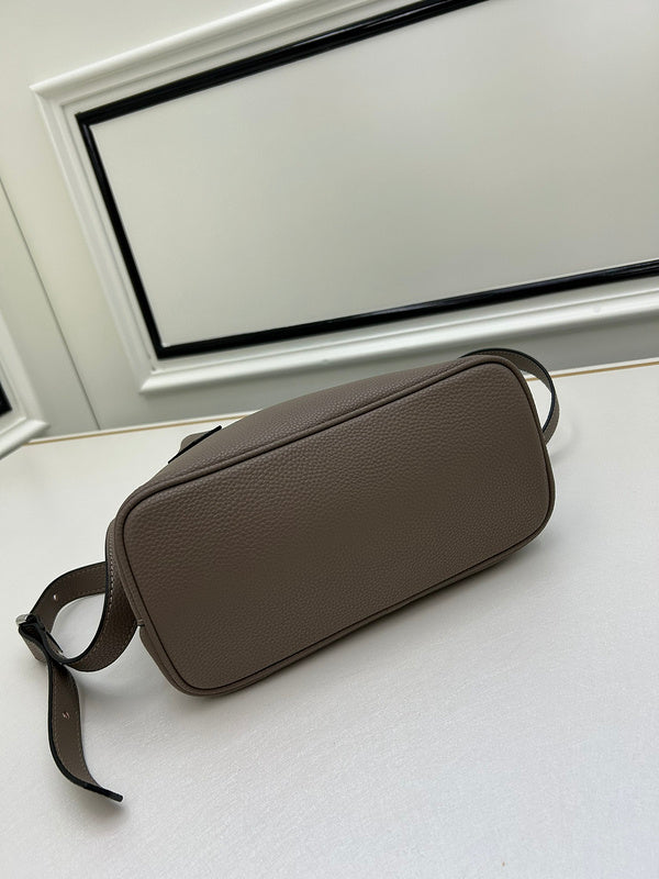Amelia- PRDA  LUXURY BAGS - 045