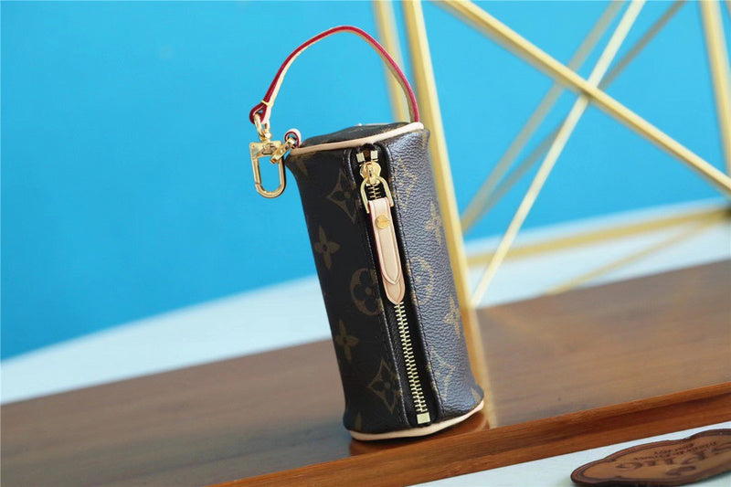 Fan Fashion Lu-Vi bags - 8895