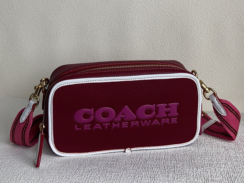 Amelia-i CAH Bags - 027
