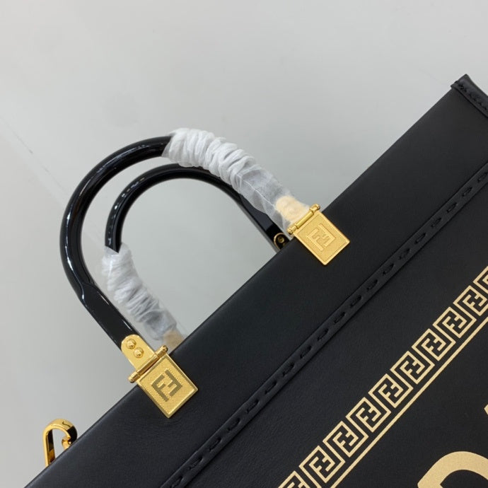 Amelia's Bag Gallery - VAR Bags - 232