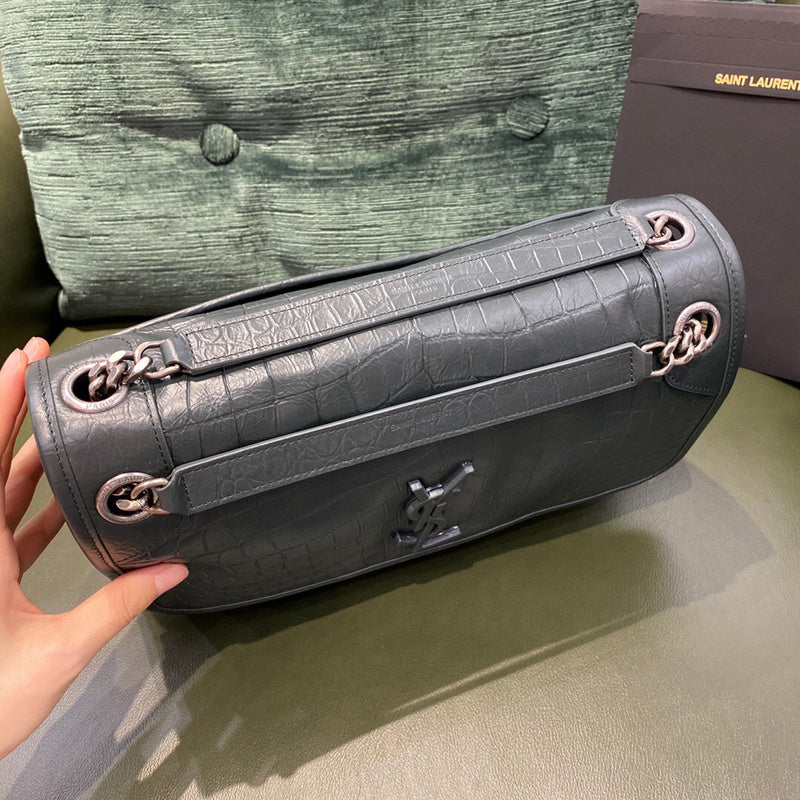 Amelia - YSL Bag - 3705