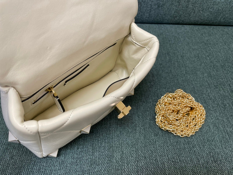 Amelia's Bag Gallery - VEL Bags - 570