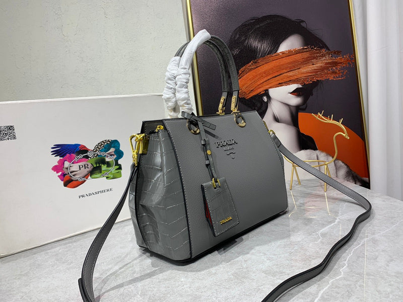 Barnes-Bags - Prada Bags - 986