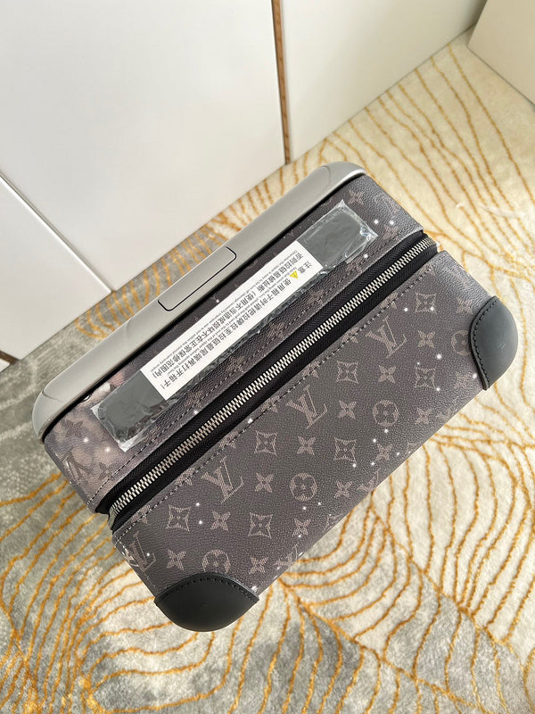 Fan Fashion Lu-Vi bags - 11376