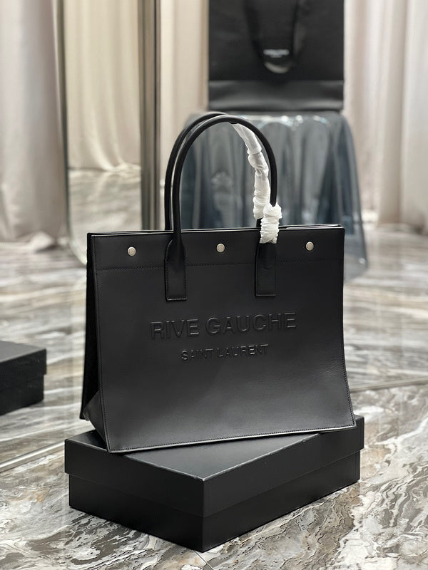Amelia - YSL Bag - 3980