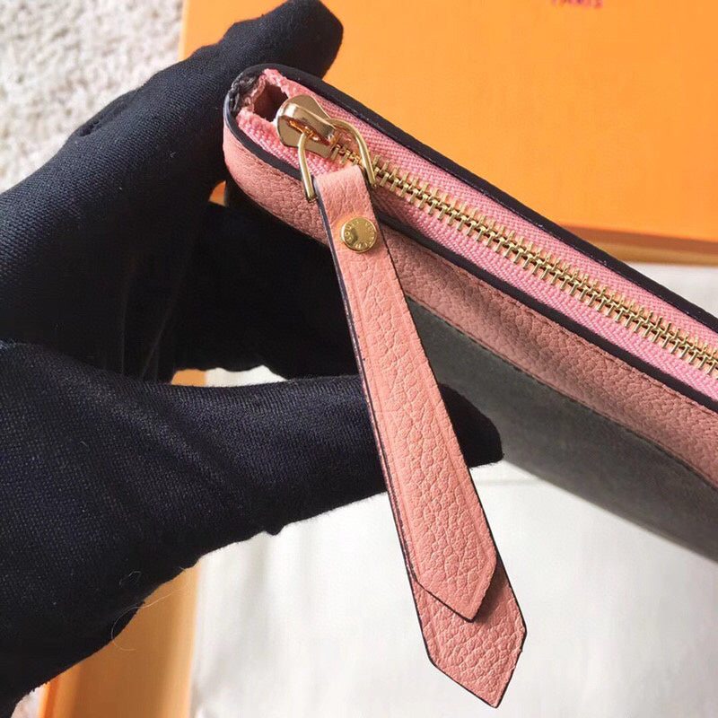 Fan Fashion Lu-Vi bags - 8971