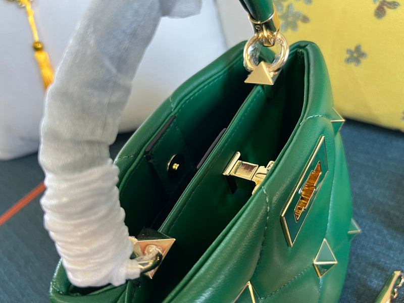 Amelia's Bag Gallery - VEL Bags - 1055