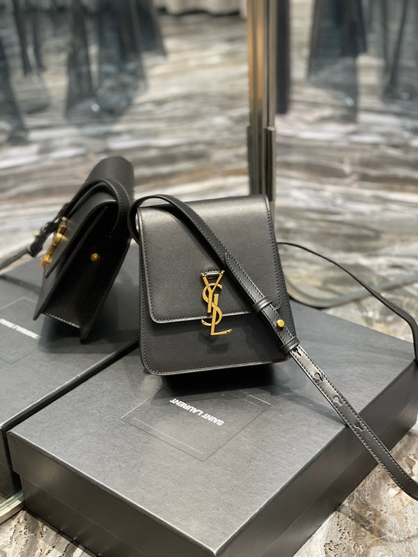Amelia - YSL Bag - 3912